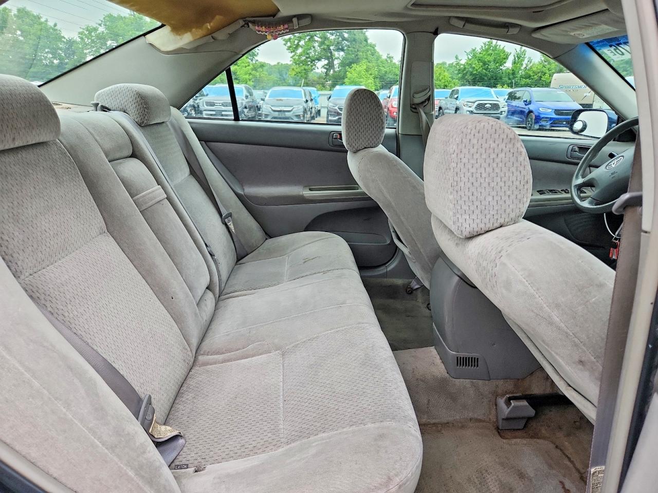 Toyota Camry Le