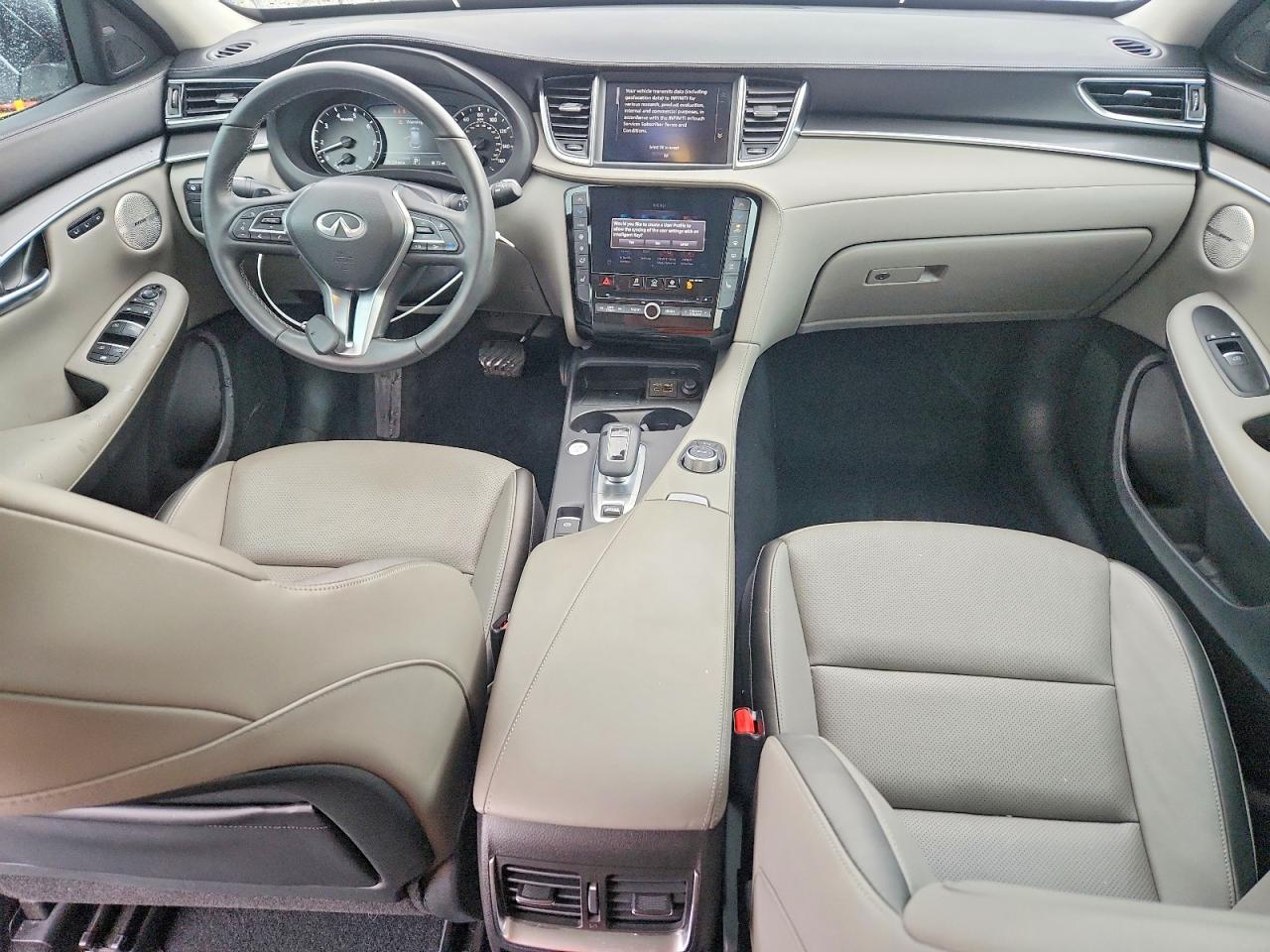 INFINITI Qx Luxe