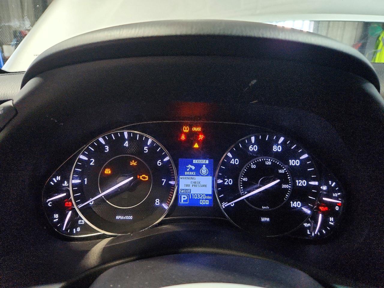 Nissan Armada Sl