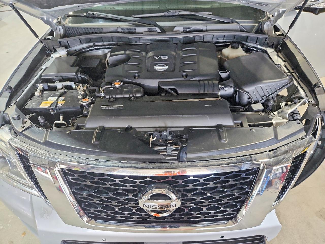 Nissan Armada Sl