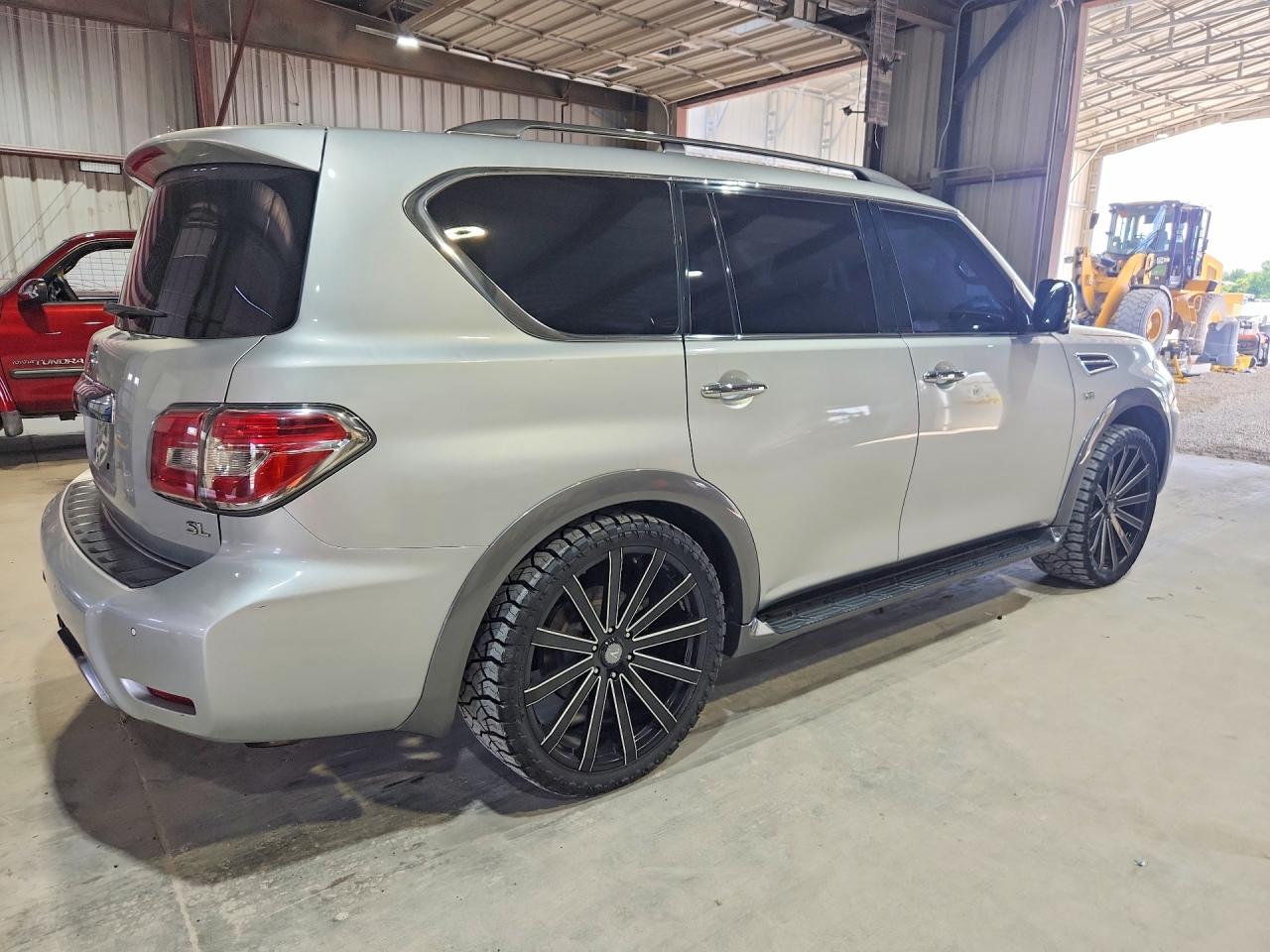 Nissan Armada Sl