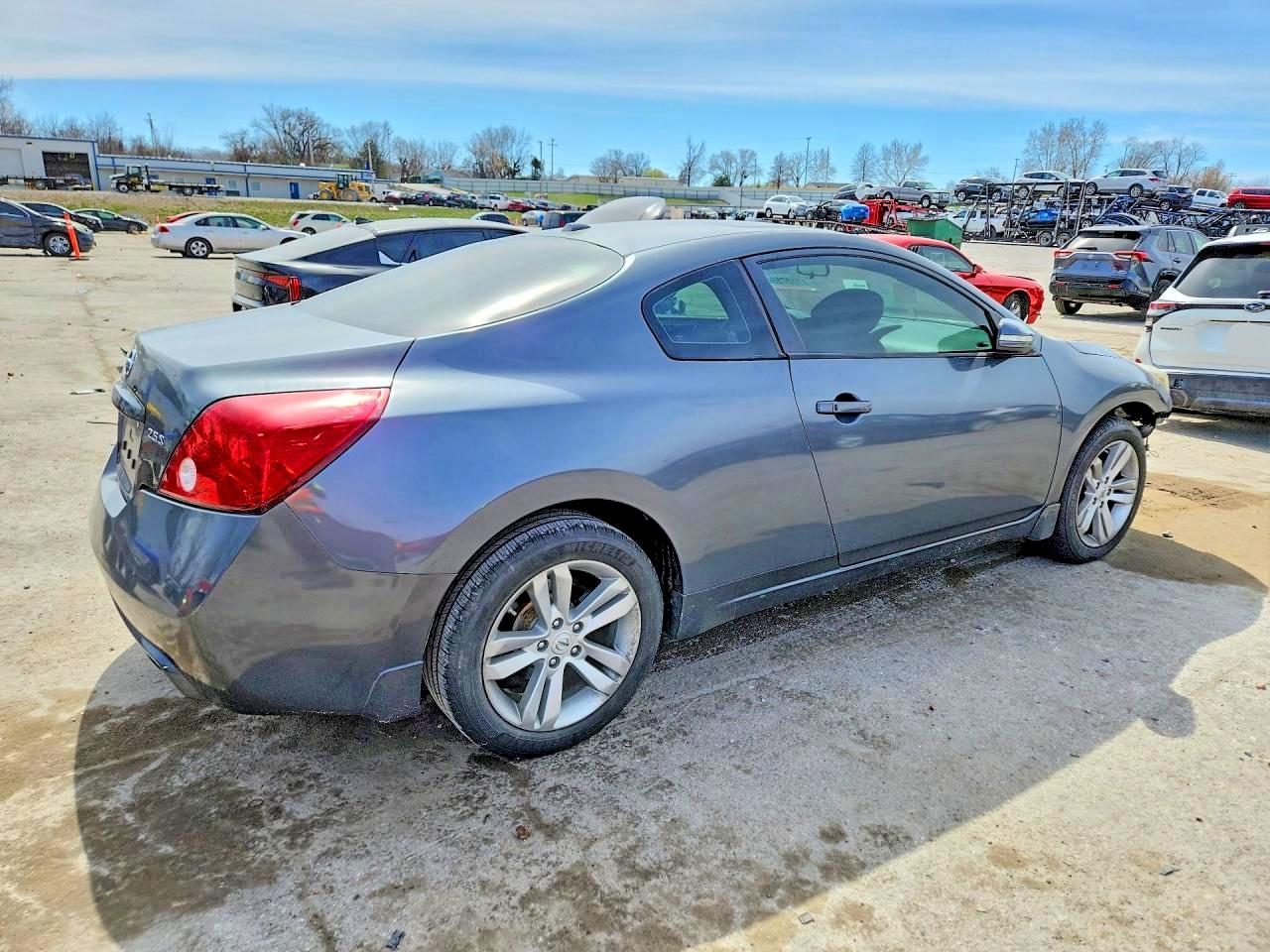 Nissan Altima 2.5 S