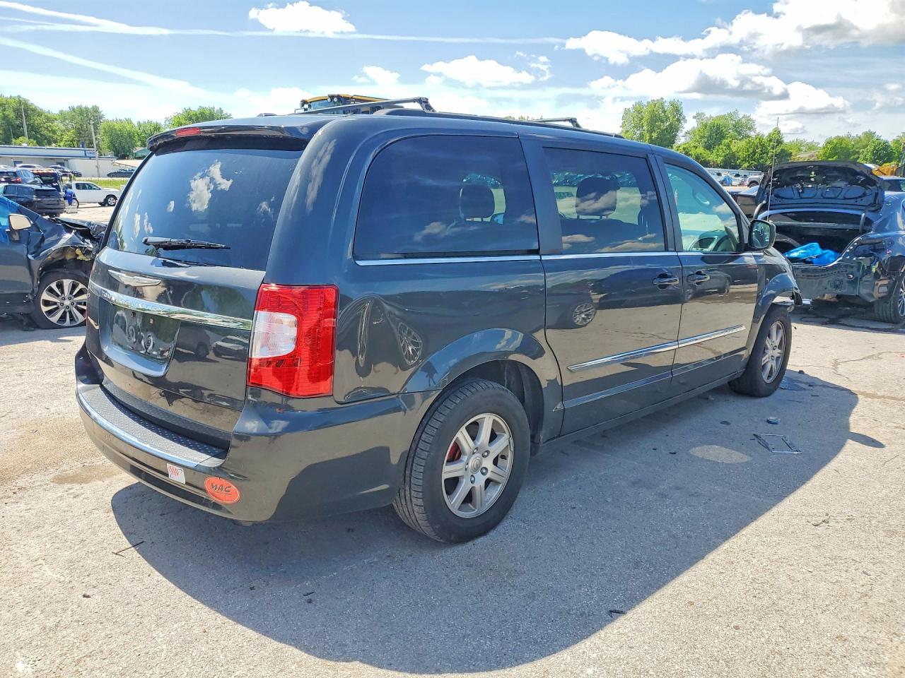 Chrysler Minivan Touring