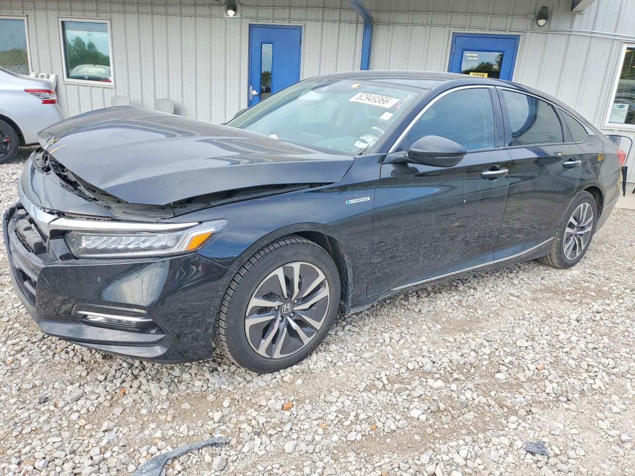 Salvage Honda Accord Image