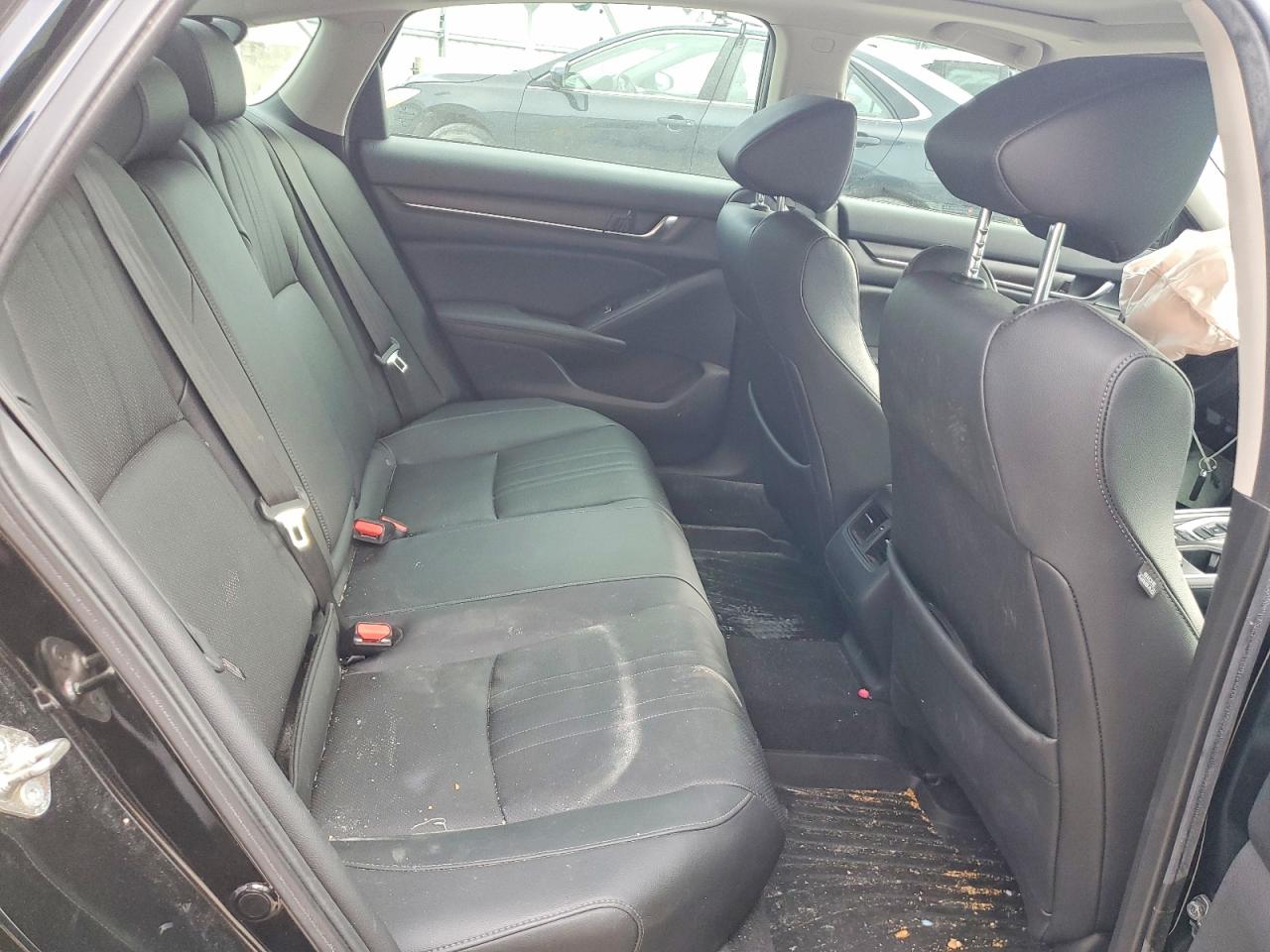 Honda Accord Touring Hybrid