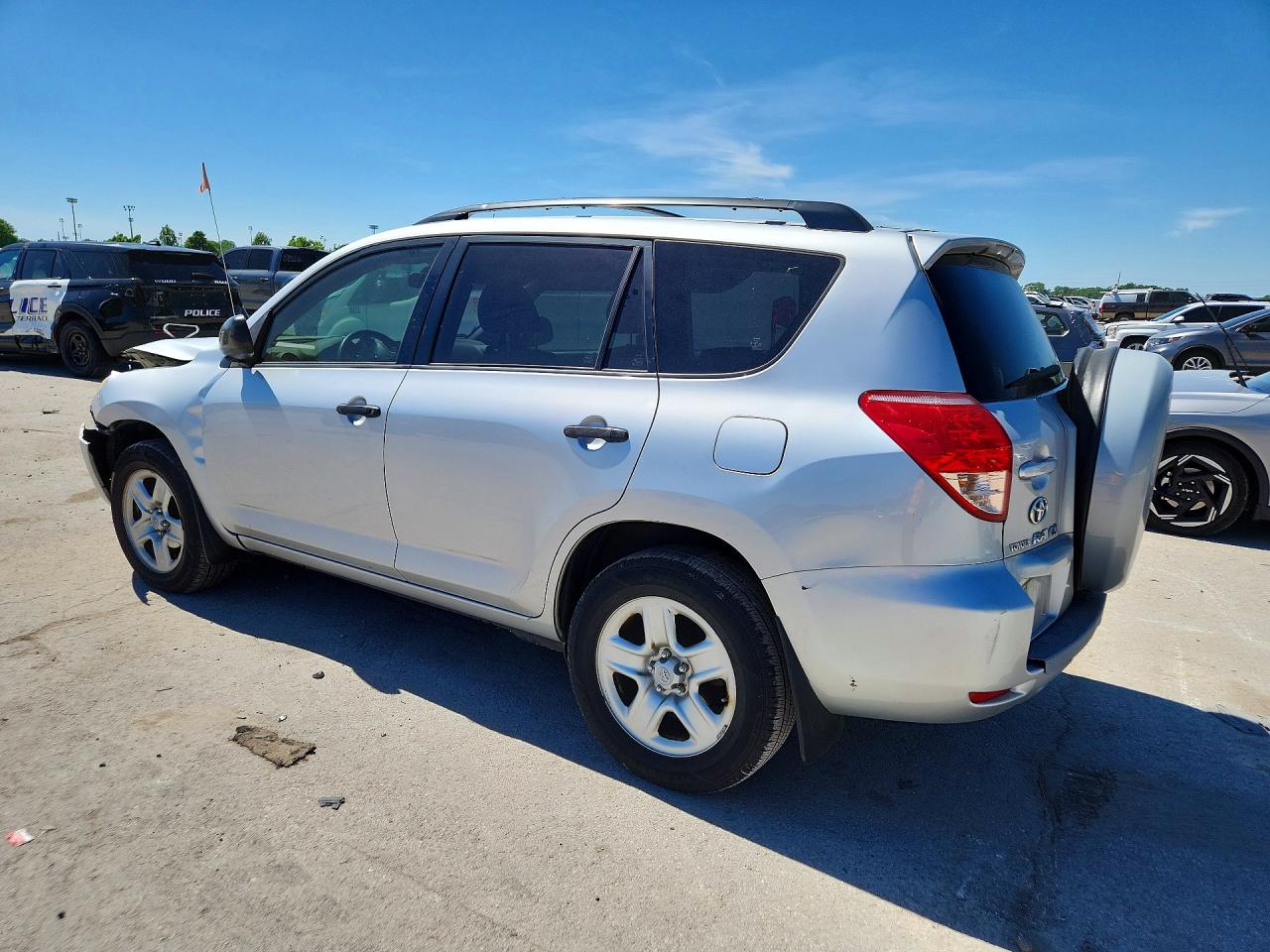 Toyota RAV4 Base