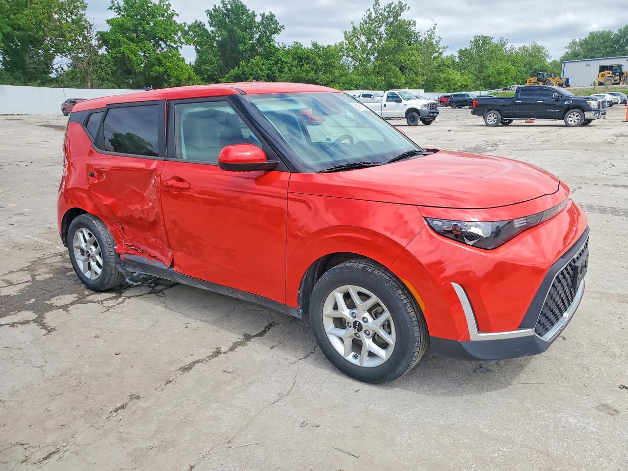 Kia Soul Lx