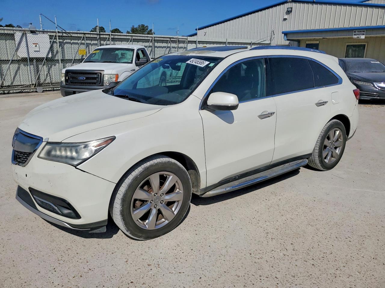 Salvage Acura MDX Image