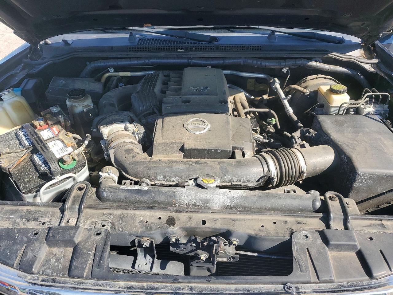 Nissan Frontier S