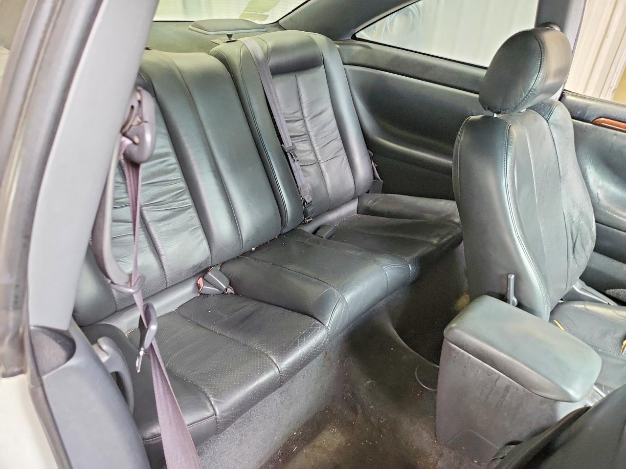 Toyota Camry Sle V6