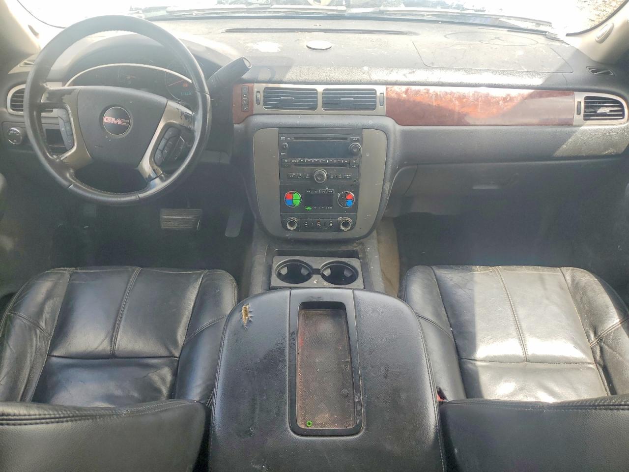 GMC Yukon C1500 Slt