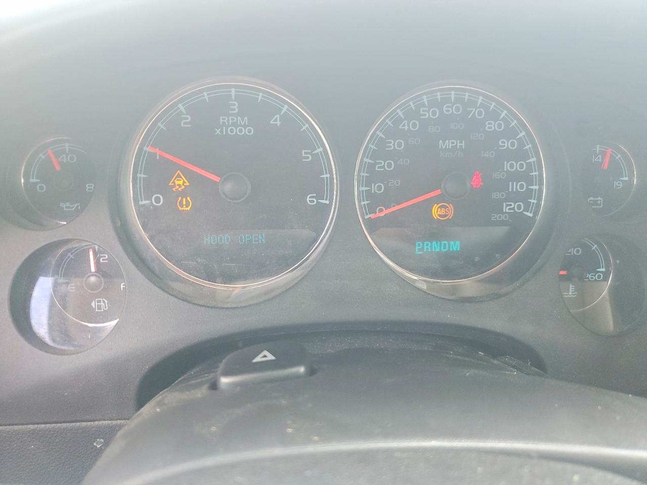GMC Yukon C1500 Slt