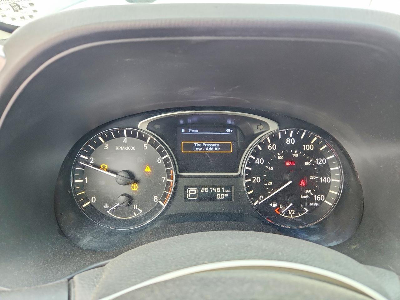 Nissan Pathfinder S