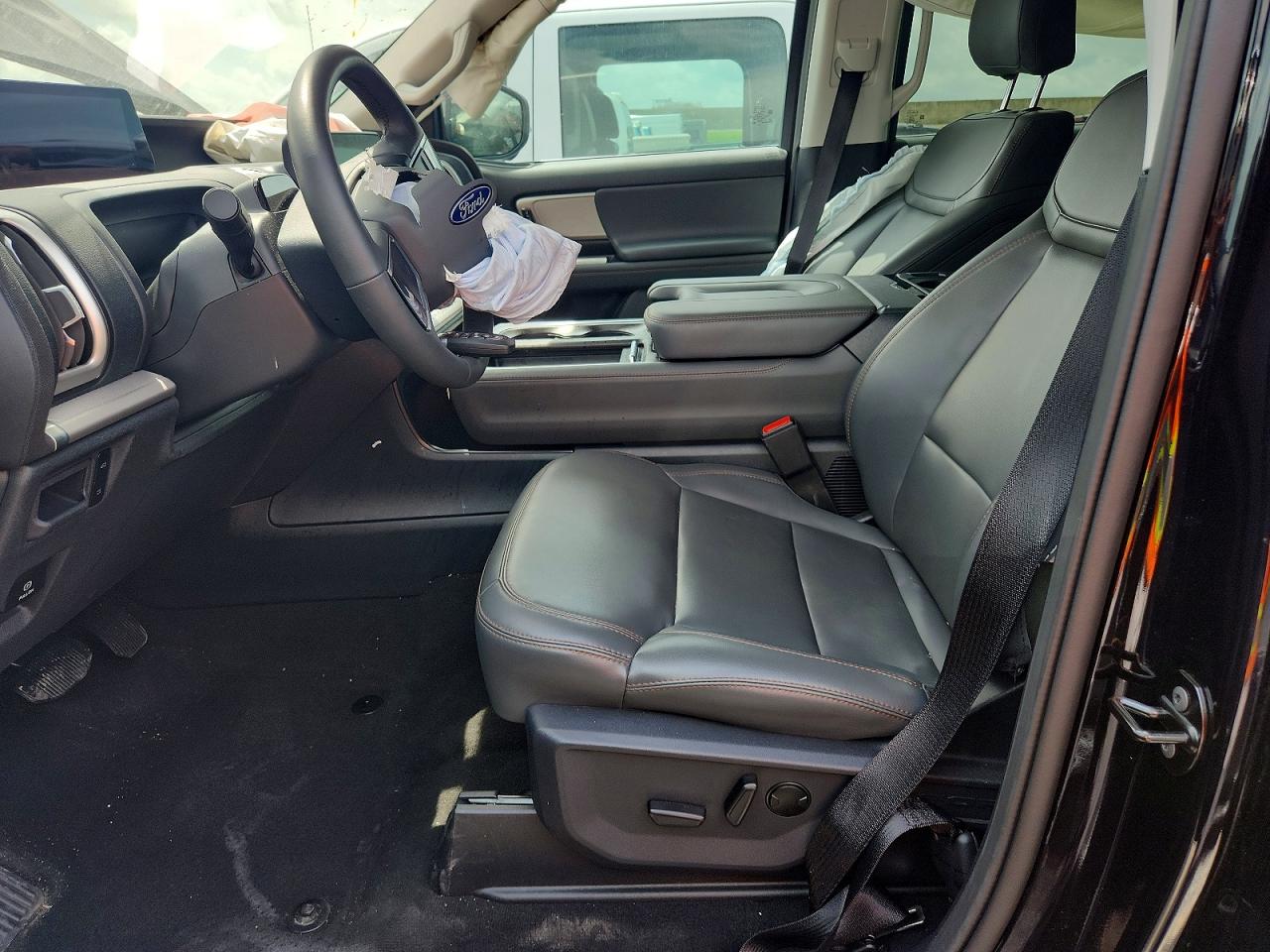 Ford Expedition Active