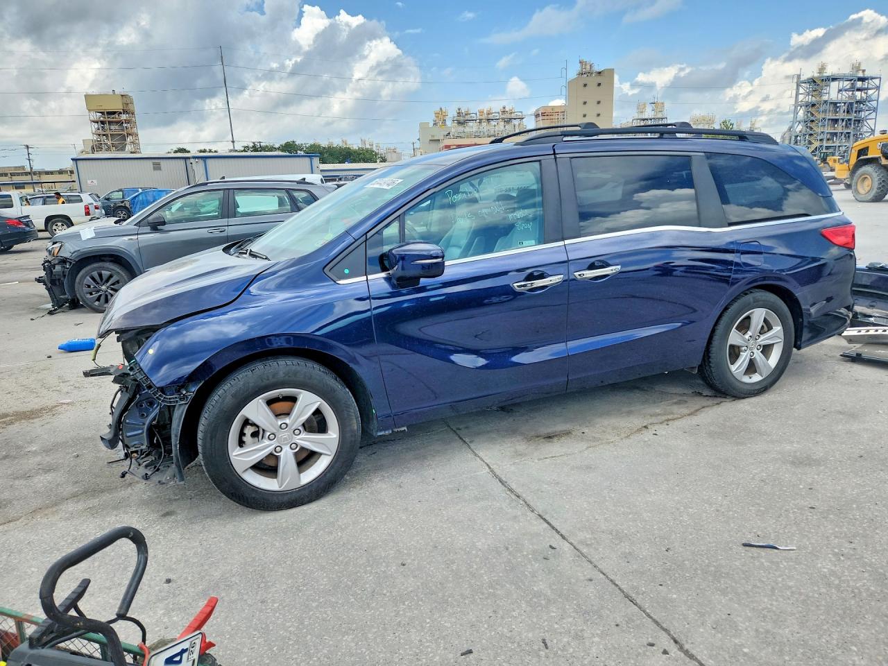 Salvage Honda Odyssey Image