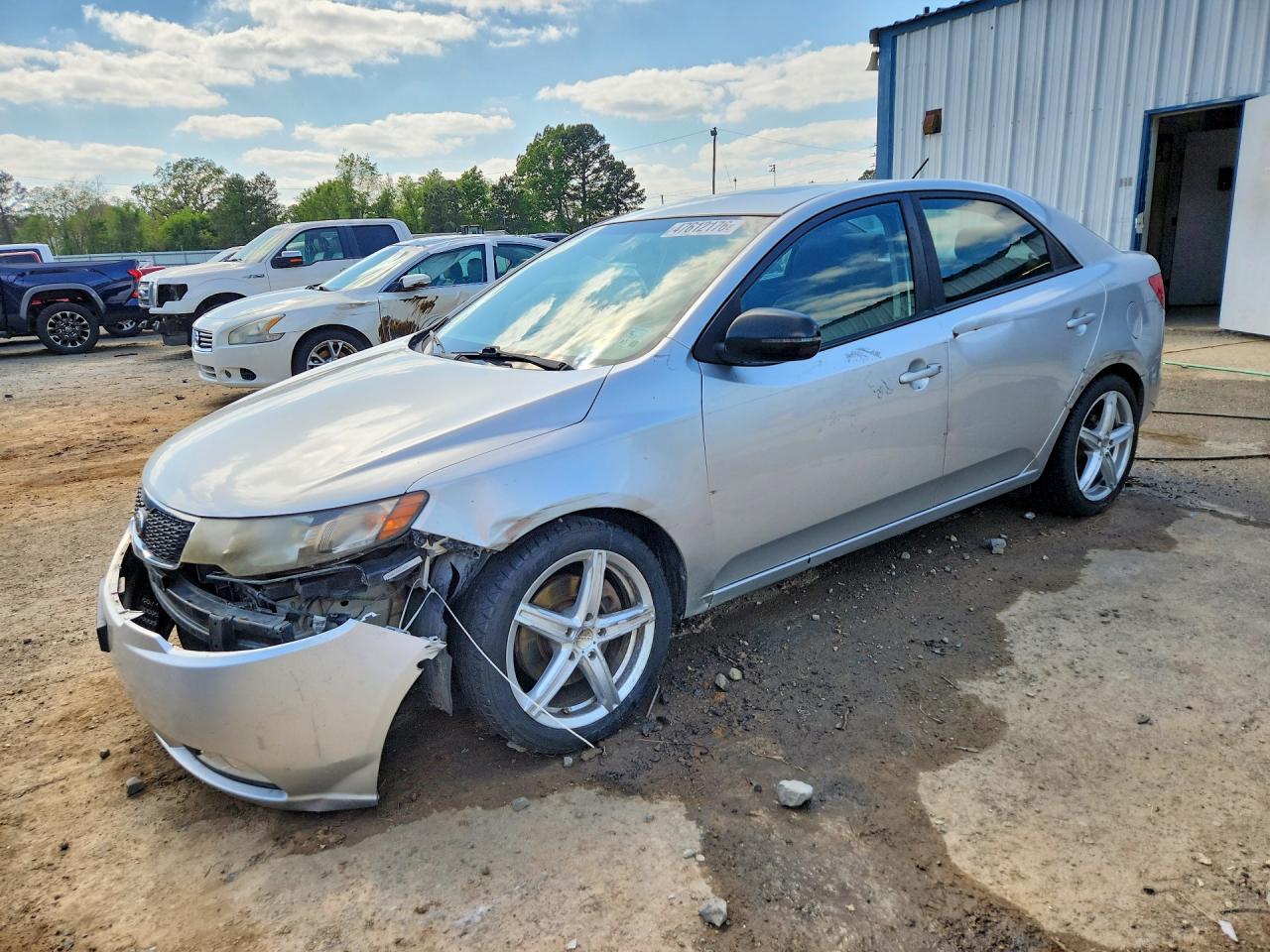 Salvage Kia Forte Image