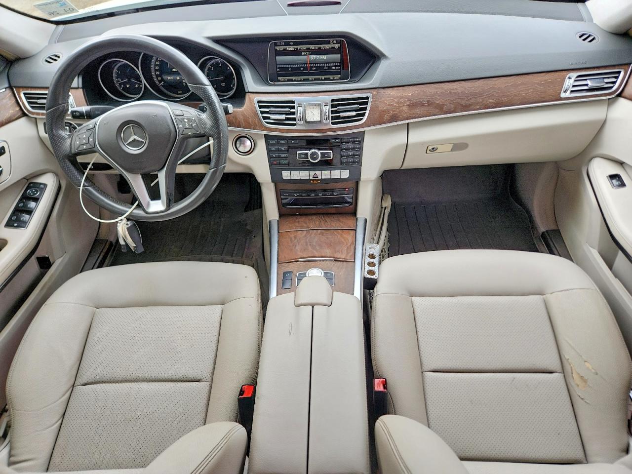 Mercedes-Benz E-Class 250 Bluetec