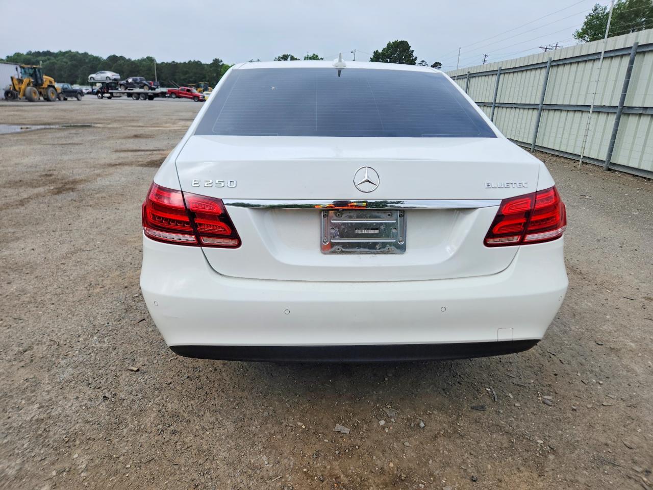Mercedes-Benz E-Class 250 Bluetec