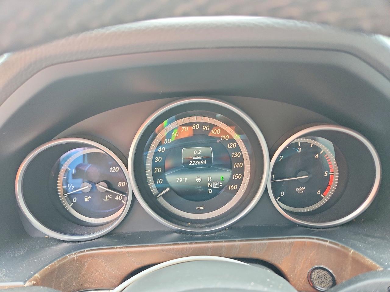 Mercedes-Benz E-Class 250 Bluetec