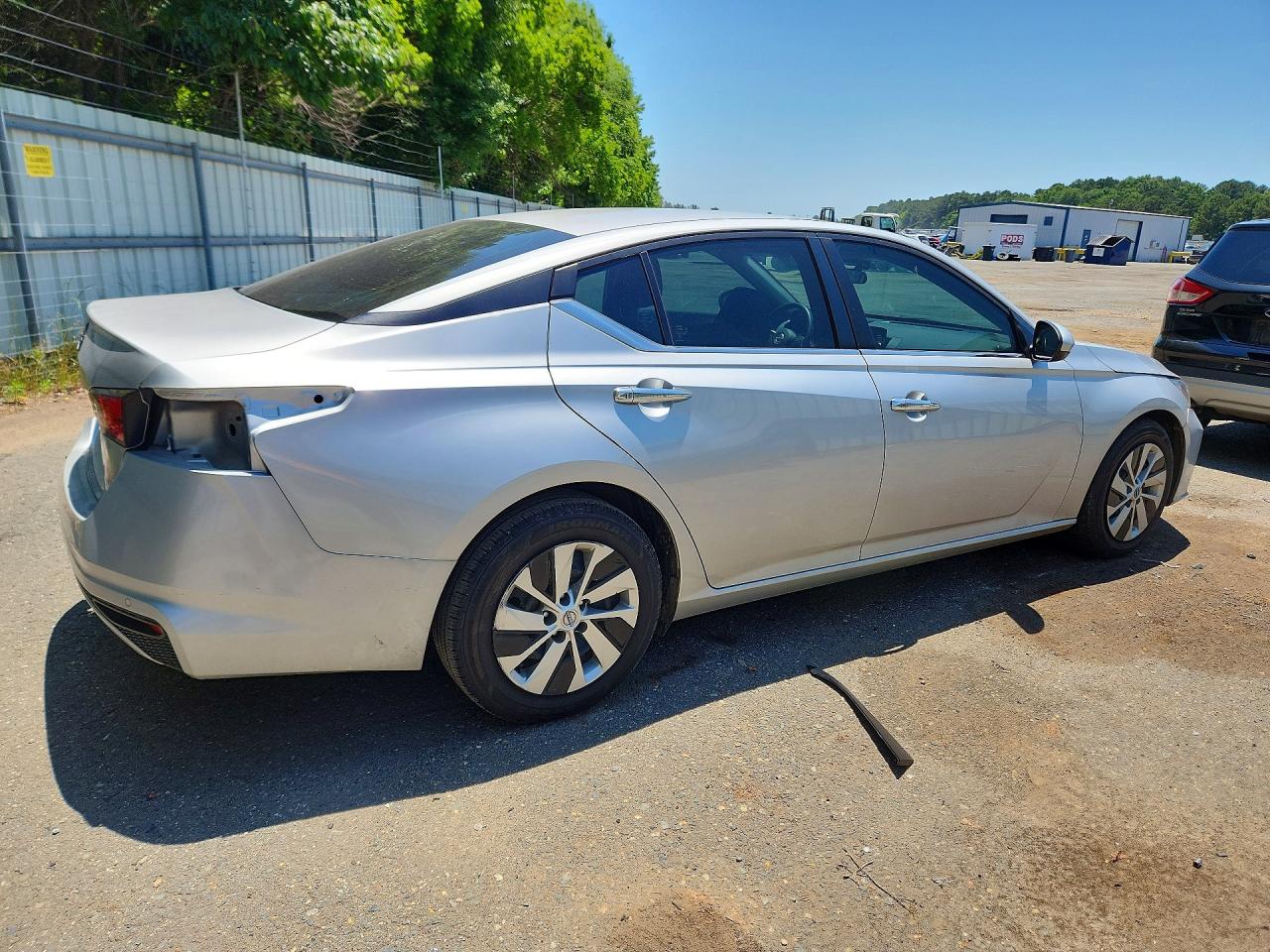 Nissan Altima S