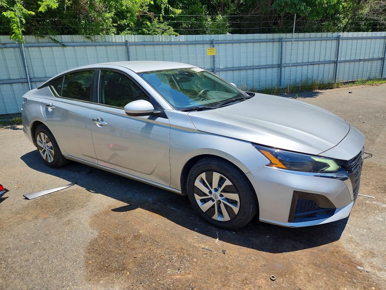 Nissan Altima S
