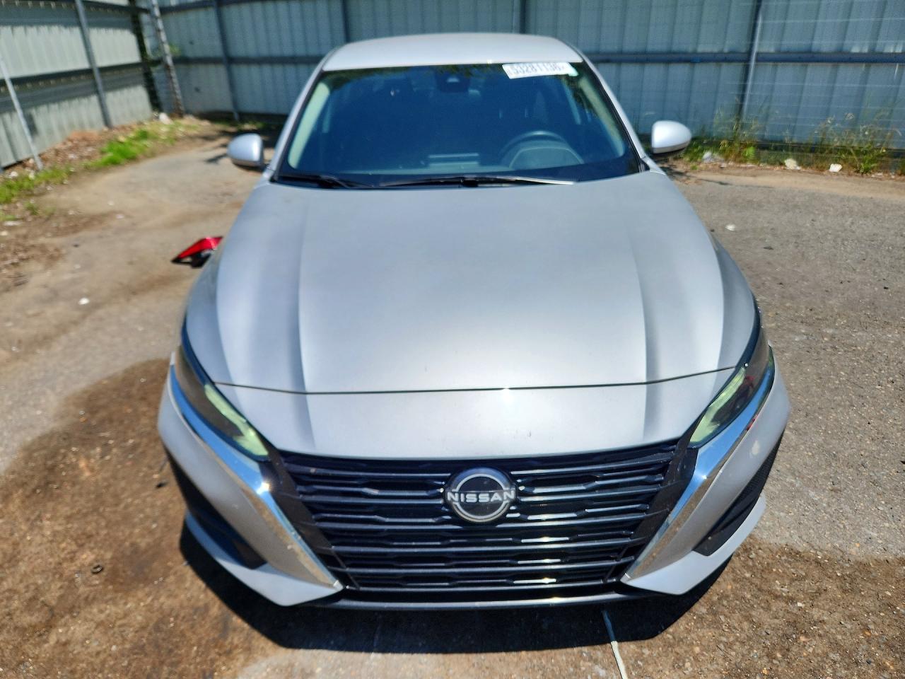 Nissan Altima S