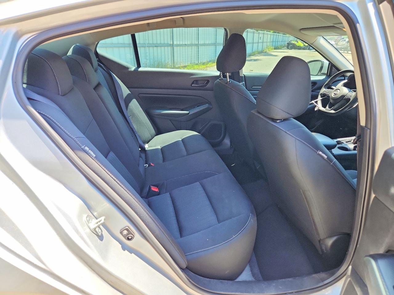Nissan Altima S