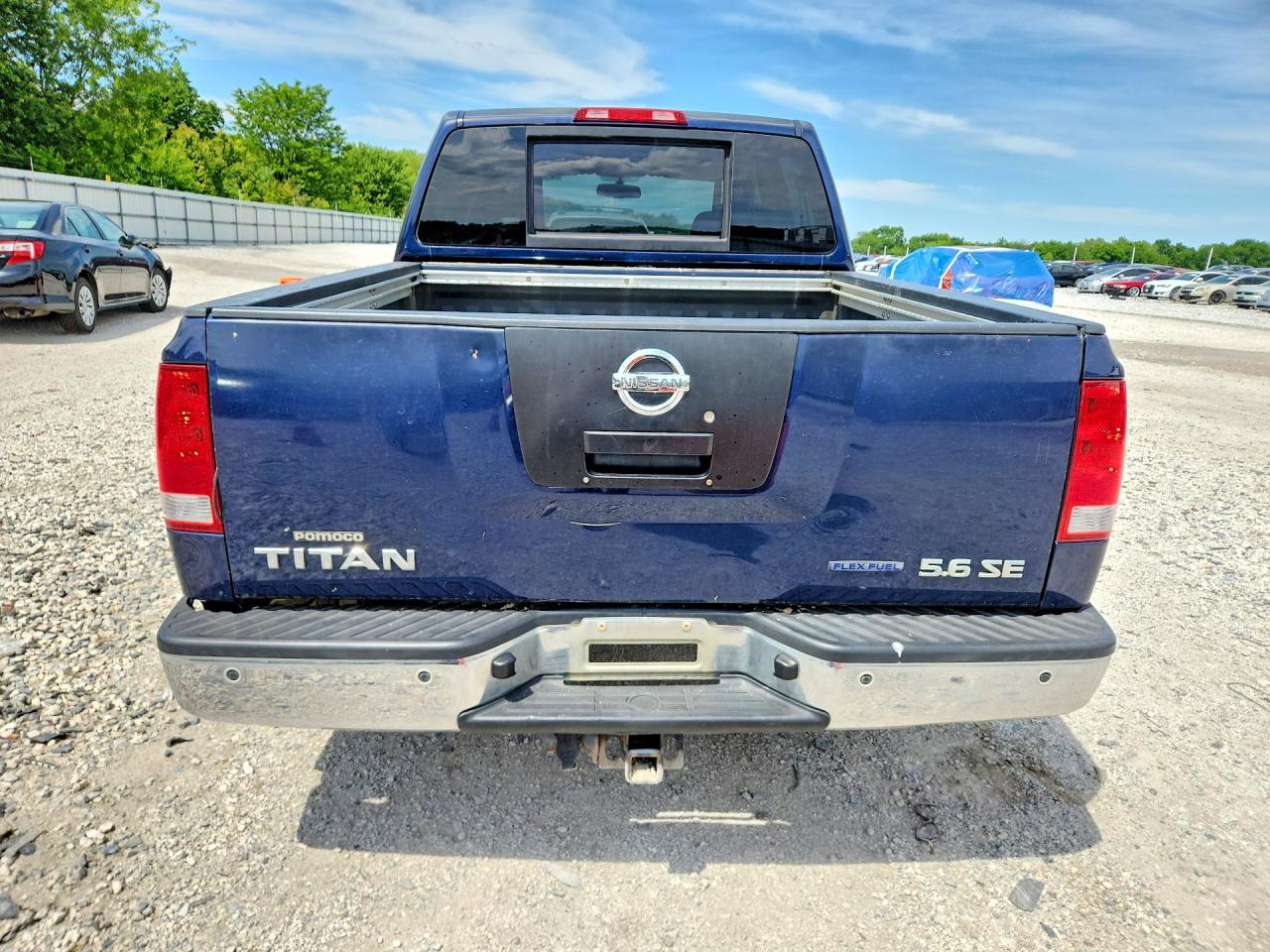 Nissan Titan Se