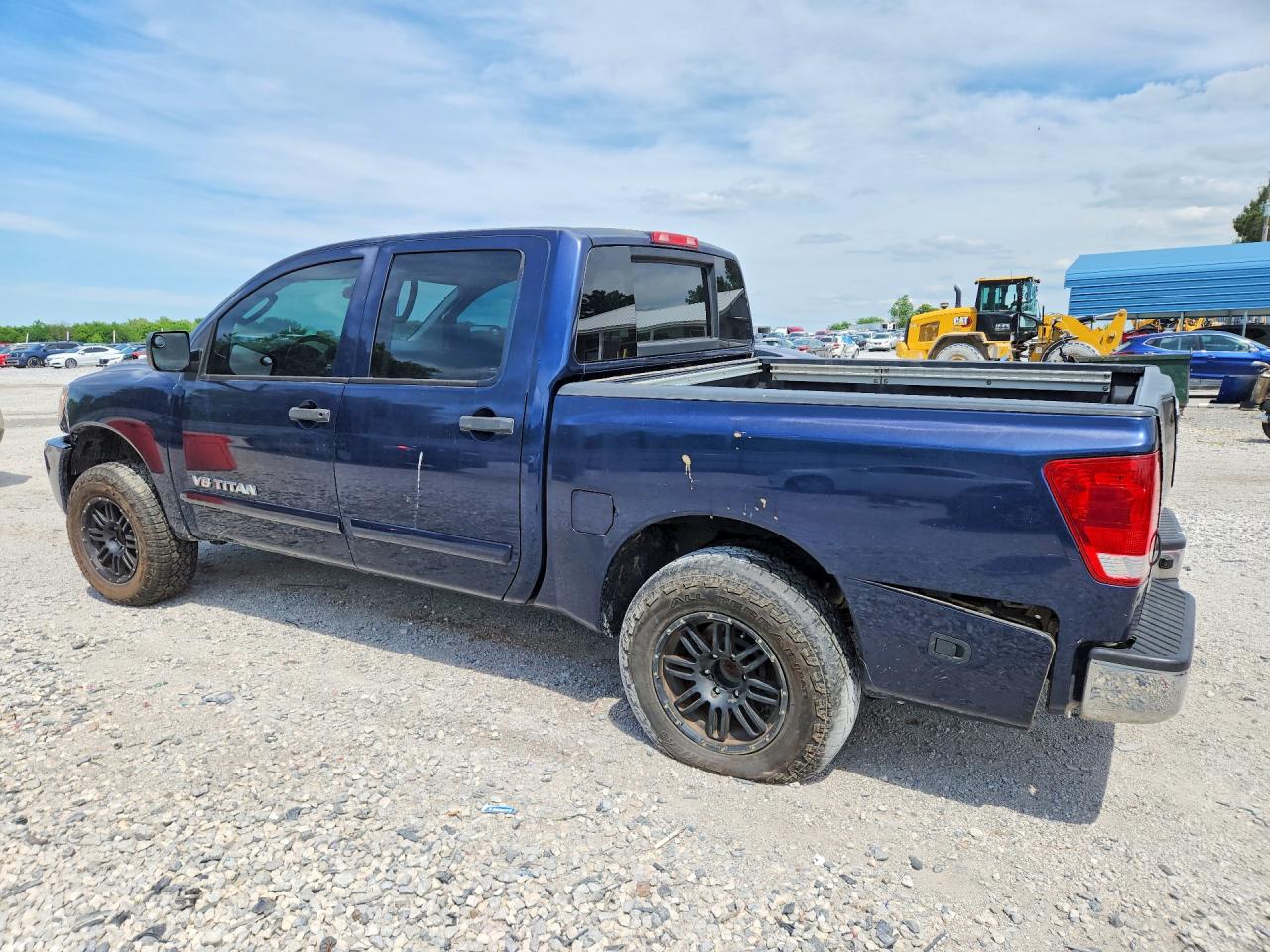 Nissan Titan Se