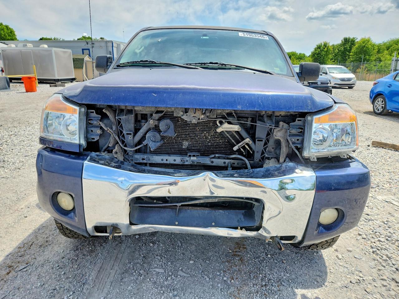 Nissan Titan Se