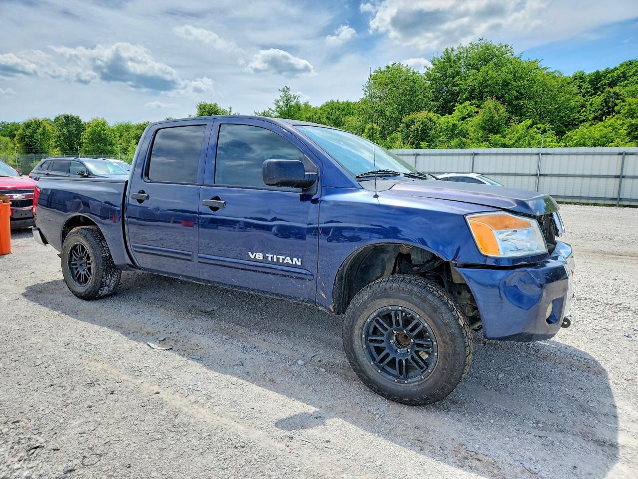 Nissan Titan Se