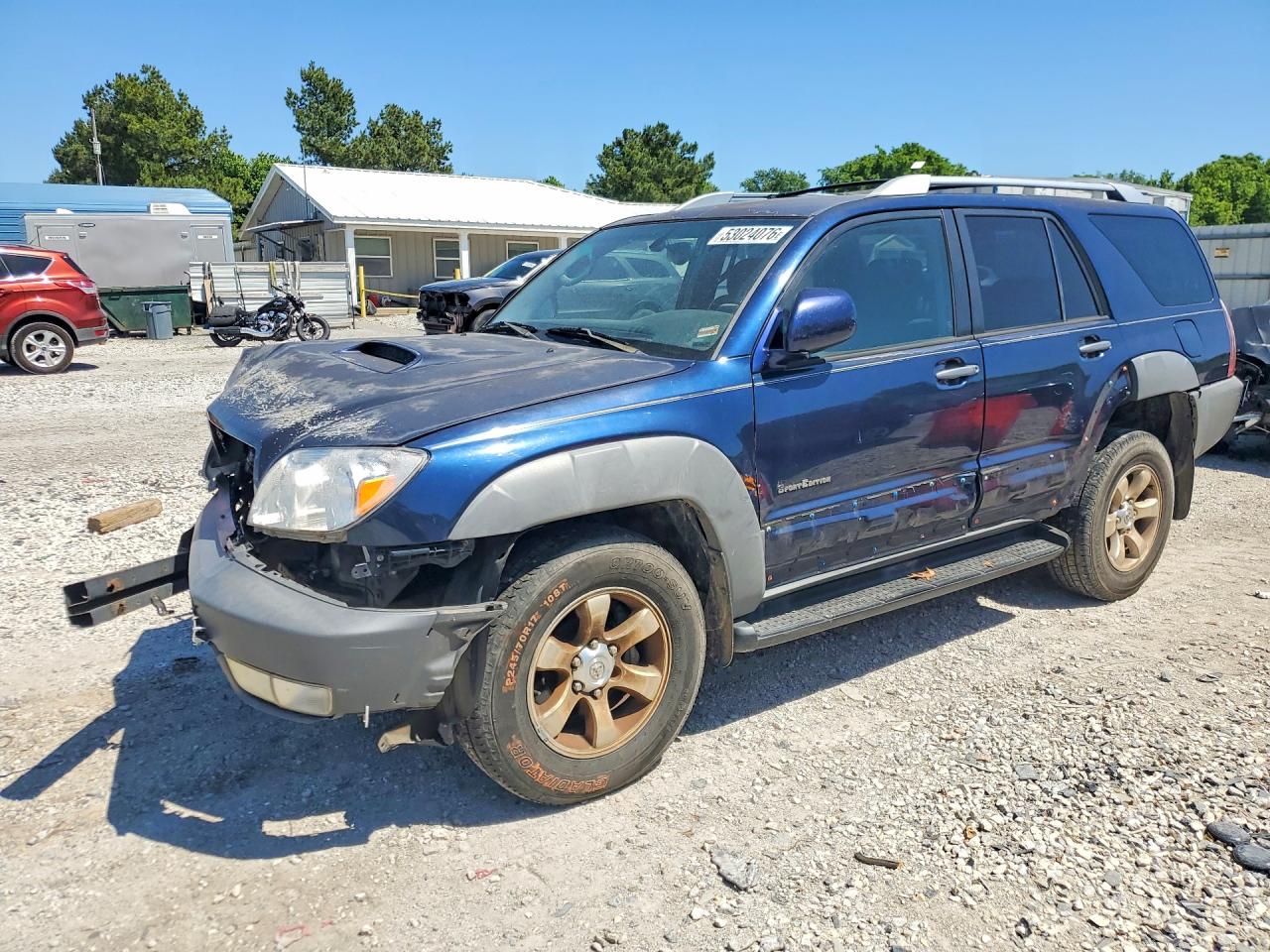Salvage Toyota 4Runner Image