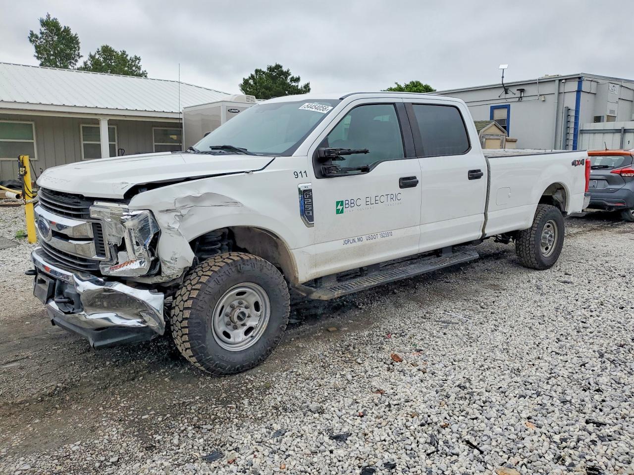 Salvage Ford F-250 Image
