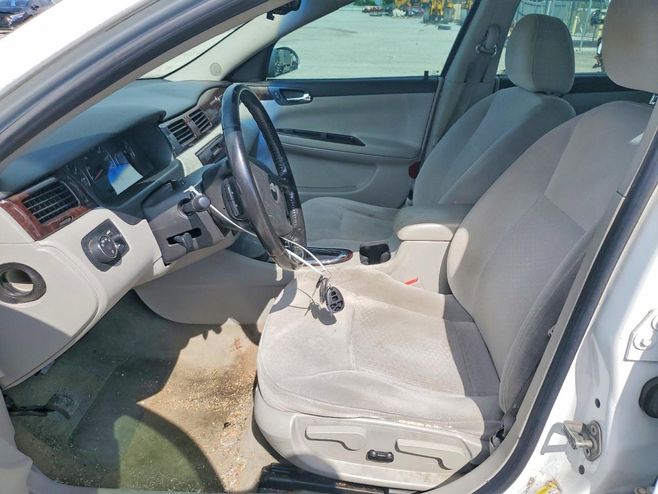 Chevrolet Impala Lt