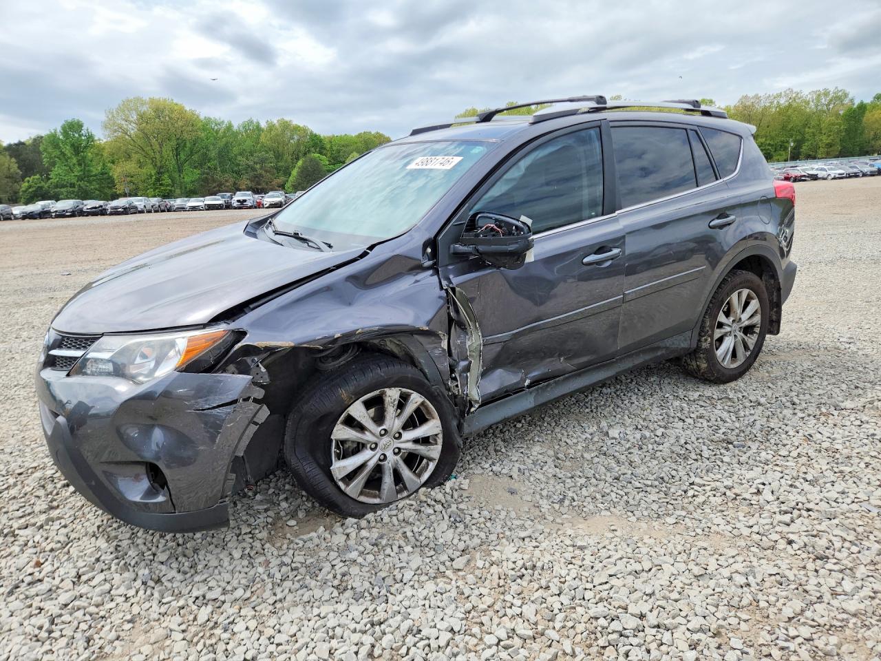Salvage Toyota RAV4 Image