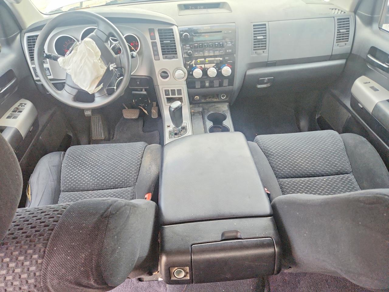 Toyota Tundra Double Cab Sr5