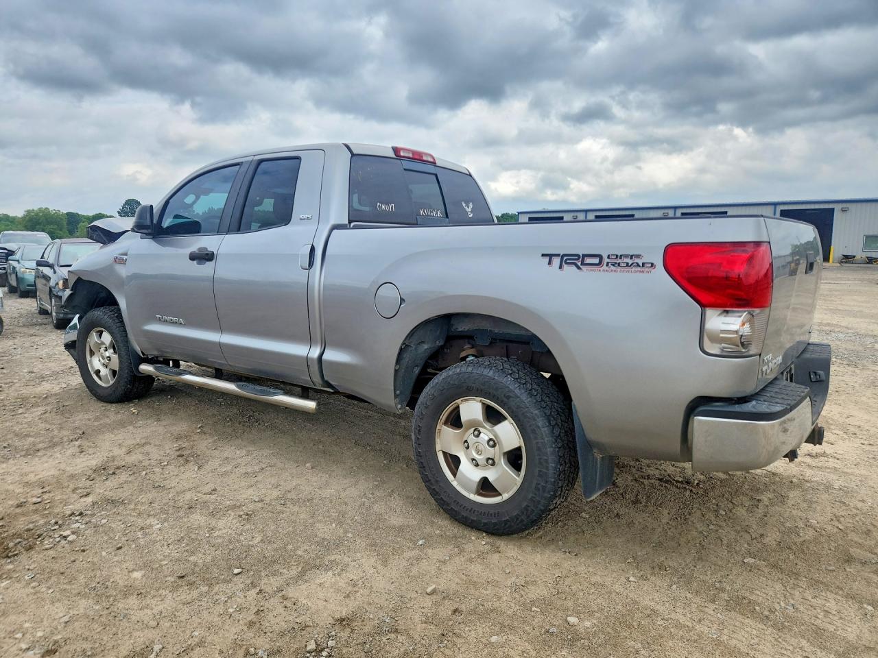 Toyota Tundra Double Cab Sr5