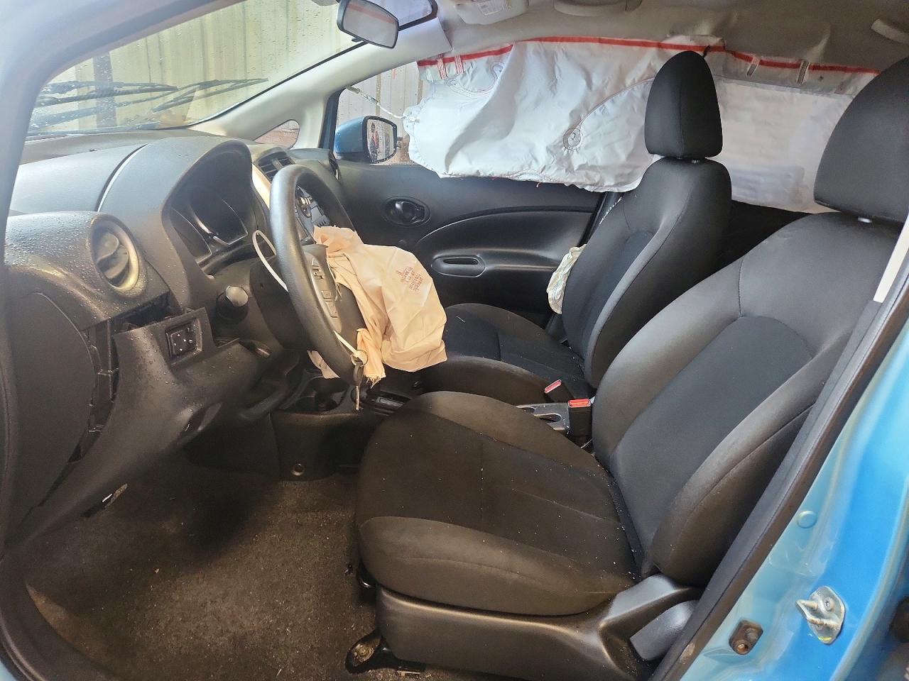 Nissan Versa S Plus