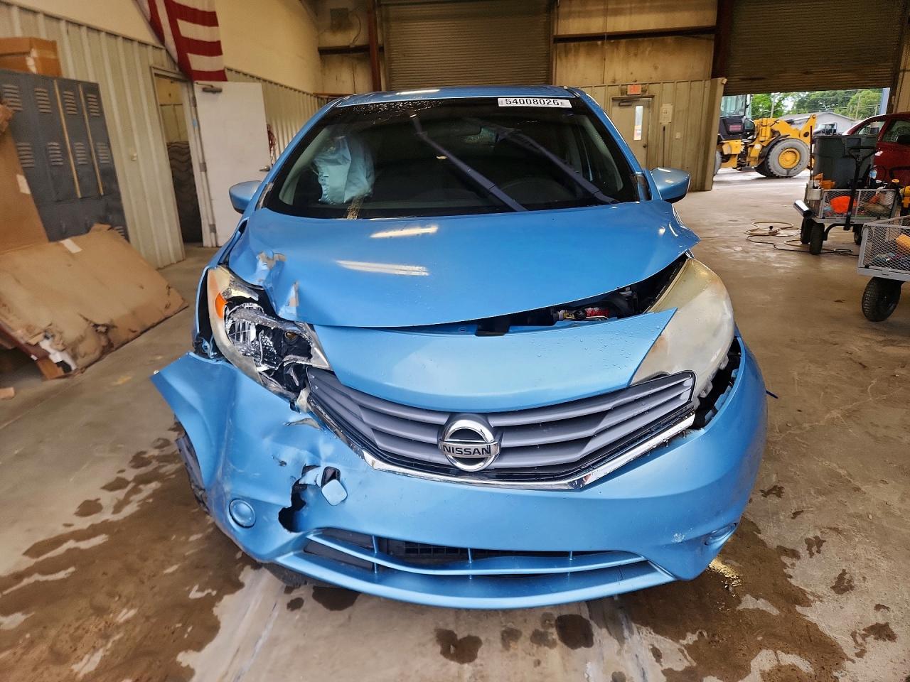 Nissan Versa S Plus