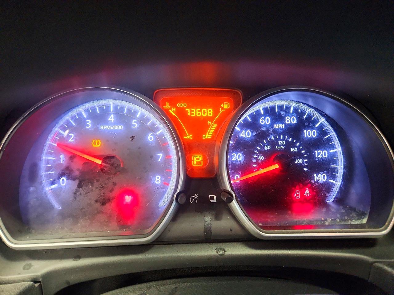 Nissan Versa S Plus
