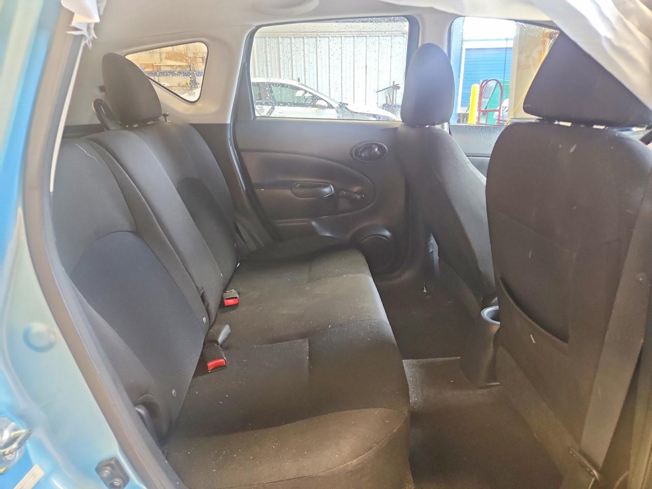 Nissan Versa S Plus