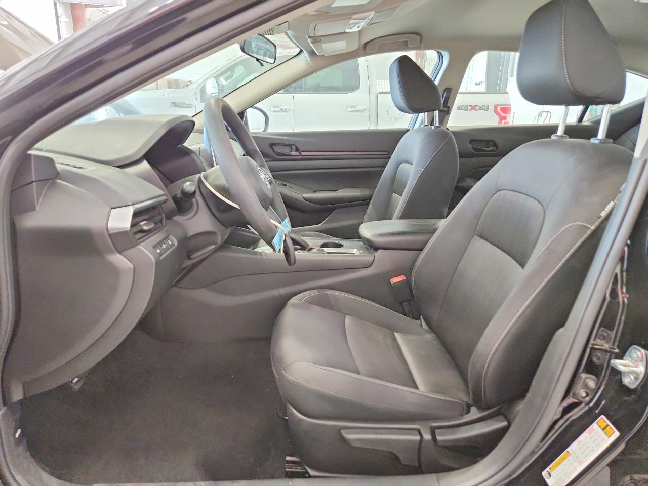 Nissan Altima S