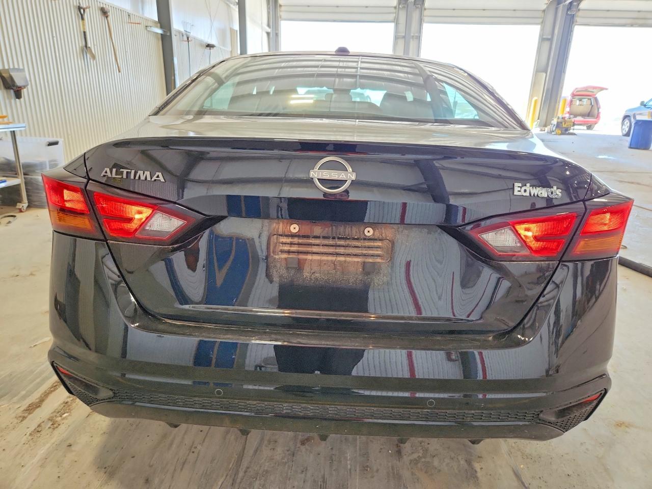 Nissan Altima S