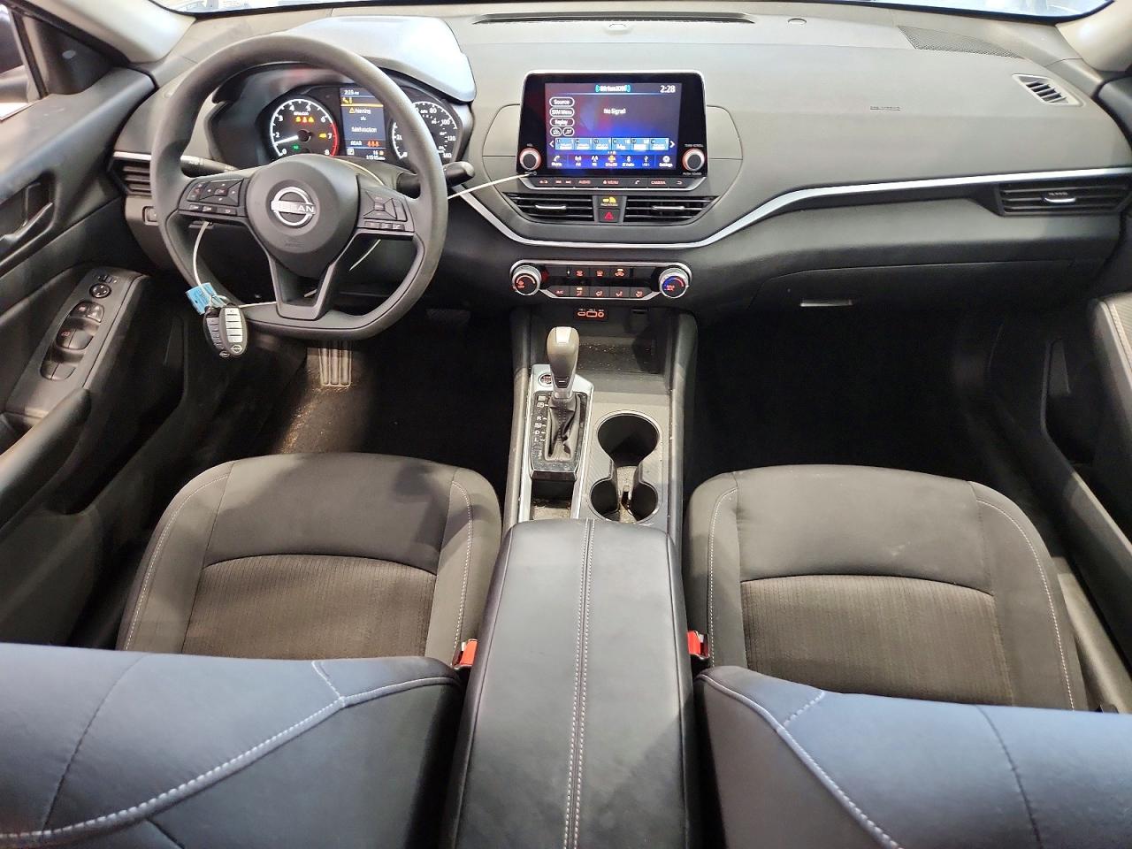 Nissan Altima S