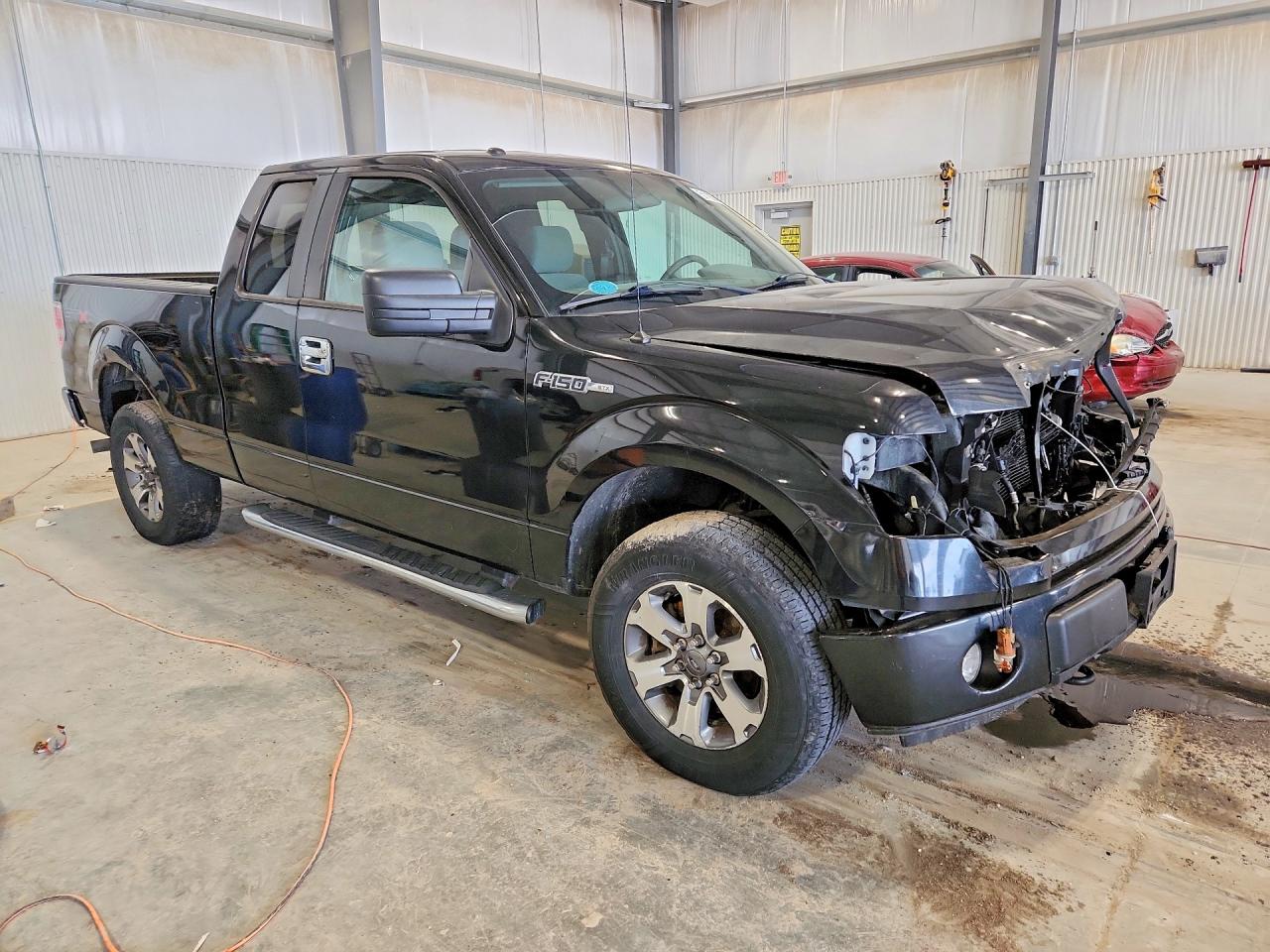 Ford F-150 Super Cab