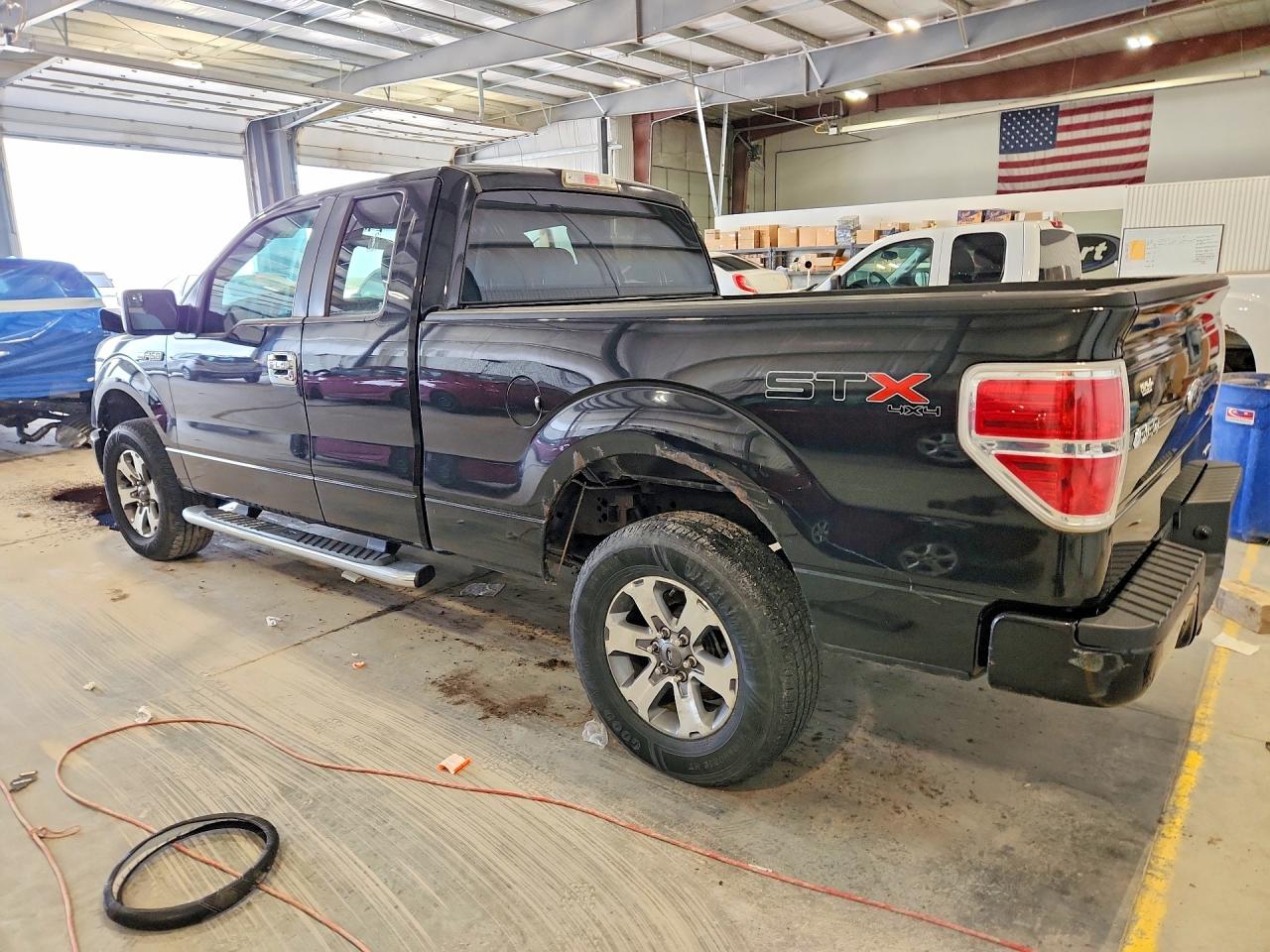 Ford F-150 Super Cab