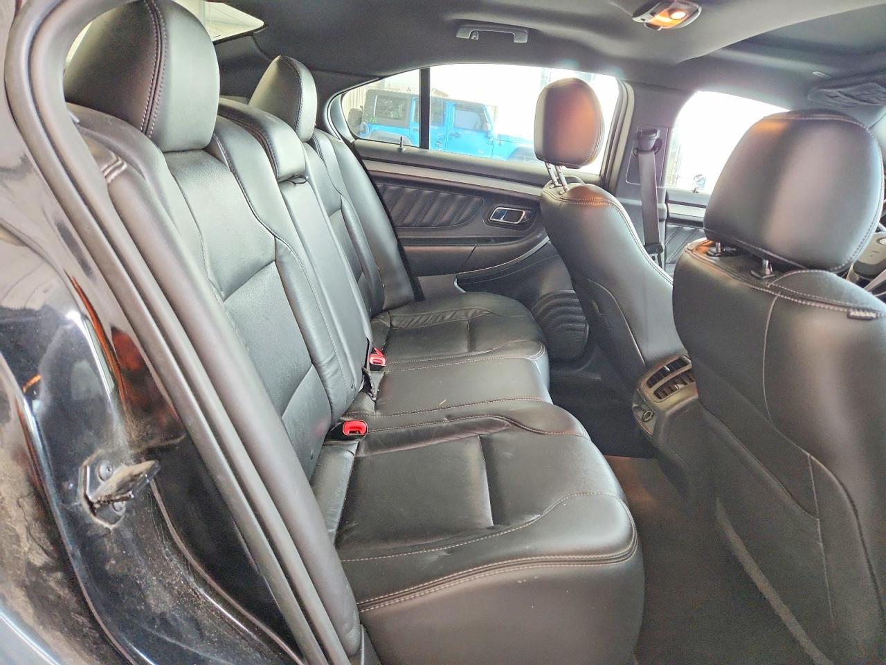 Ford Taurus Sel