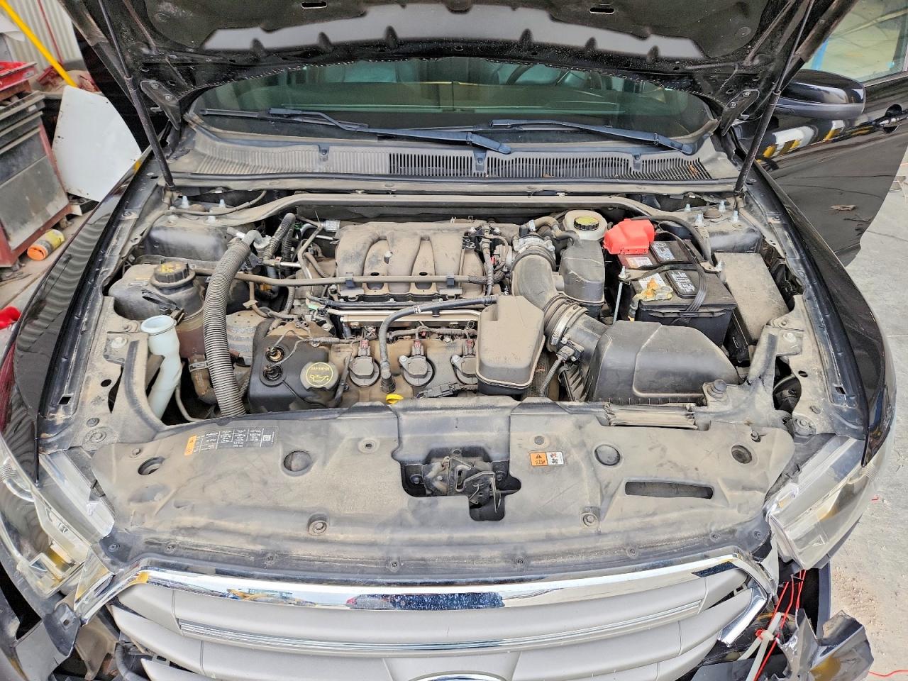 Ford Taurus Sel