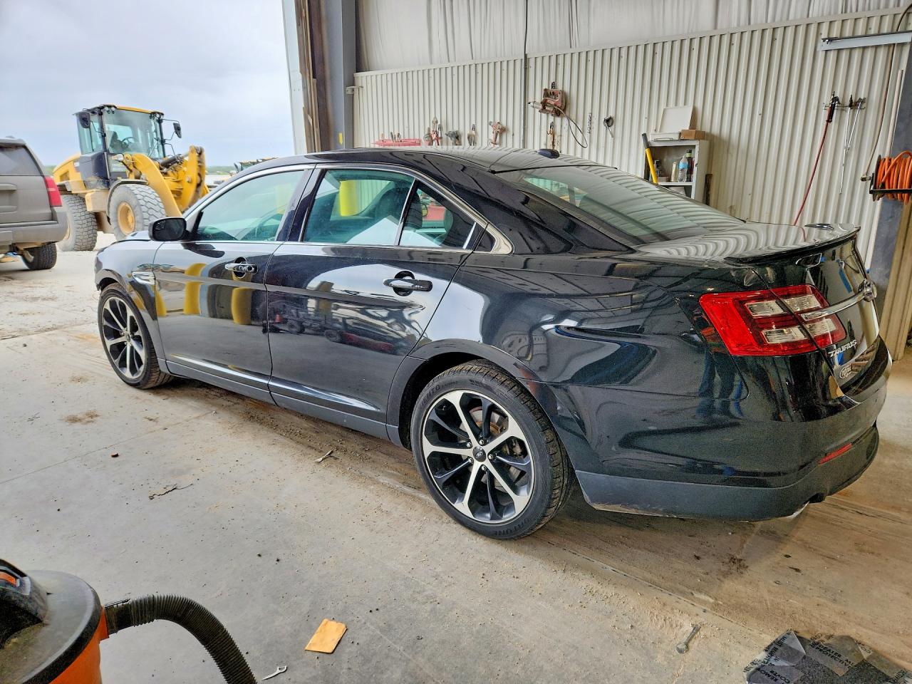 Ford Taurus Sel