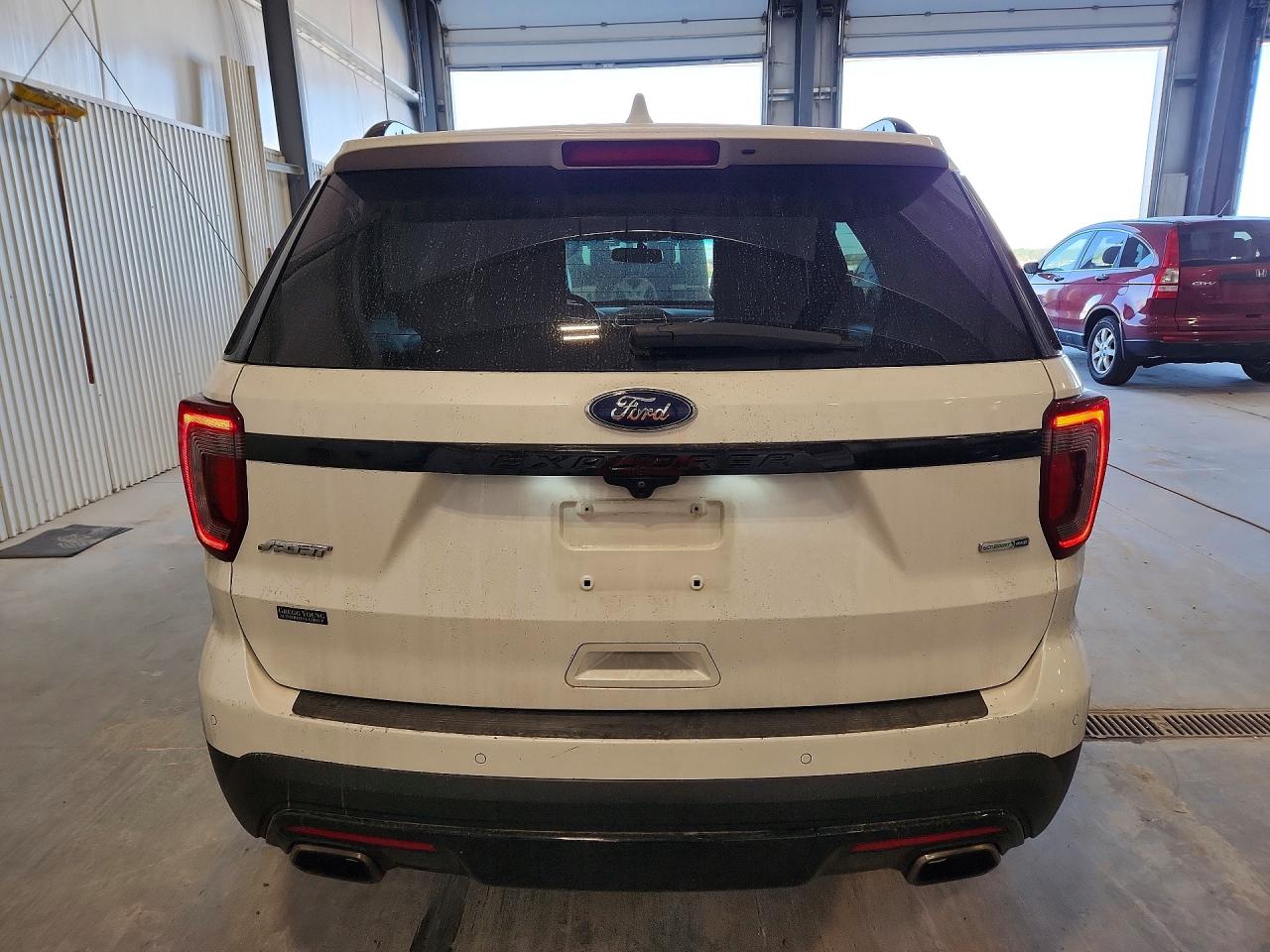 Ford Explorer Sport
